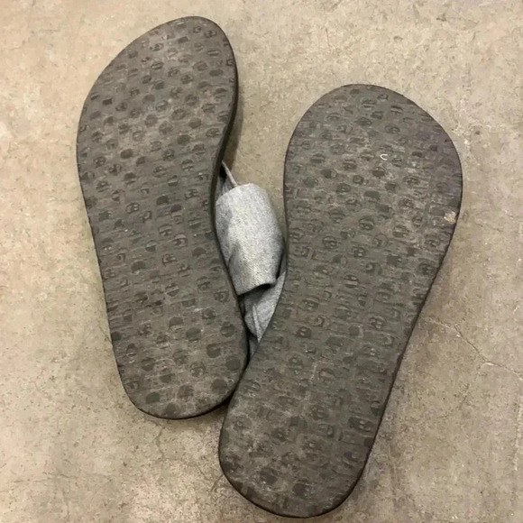 Sanuk  sandals - Picture 4 of 5